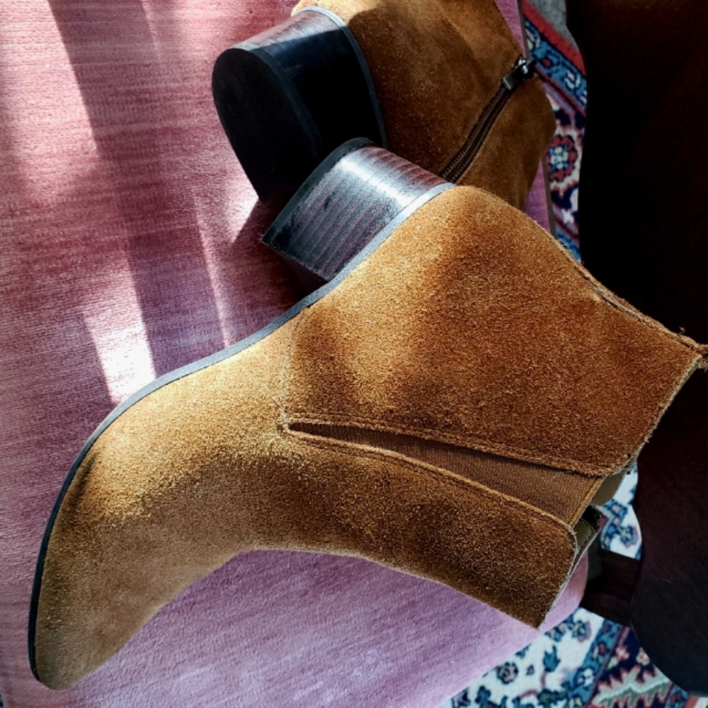 Classic Suede Brown Bootie